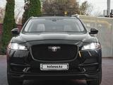 Jaguar F-Pace 2019 года за 22 900 000 тг. в Алматы – фото 3