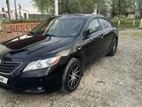 Toyota Camry 2006 года за 6 000 000 тг. в Туркестан – фото 2