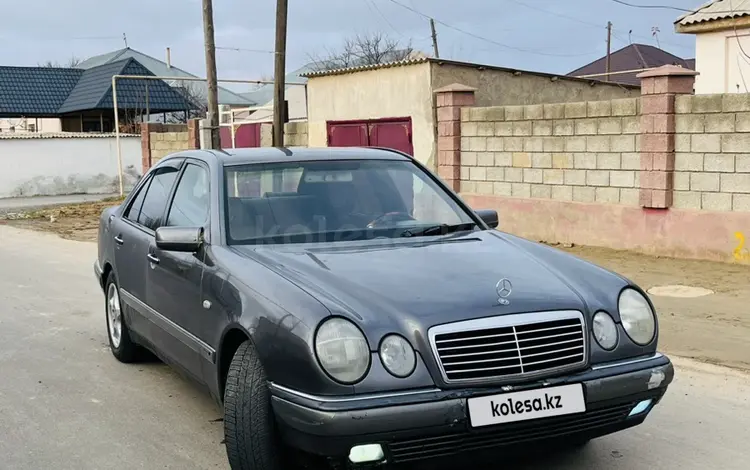 Mercedes-Benz E 280 1998 годаfor3 300 000 тг. в Шымкент