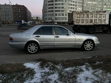 Mercedes-Benz S 320 1997 года за 6 700 000 тг. в Астана – фото 9