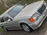 Mercedes-Benz E 280 1993 года за 2 500 000 тг. в Турара Рыскулова – фото 2