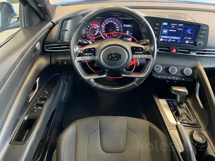 Hyundai Elantra 2022 года за 9 020 000 тг. в Шымкент – фото 14