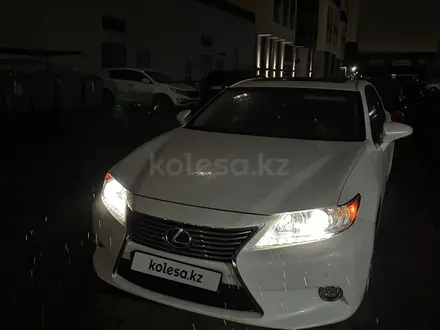 Lexus ES 300h 2015 года за 12 000 000 тг. в Астана – фото 8