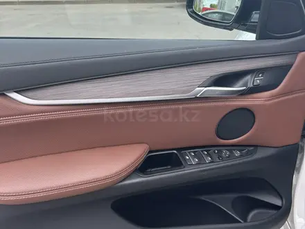 BMW X6 2018 года за 24 800 000 тг. в Астана – фото 22