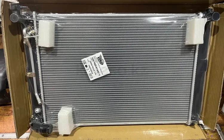 Радиатор основной на Lexus RX330 за 55 000 тг. в Алматы