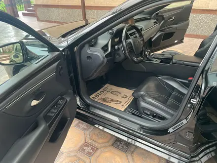 Lexus ES 250 2018 года за 18 800 000 тг. в Шымкент – фото 9