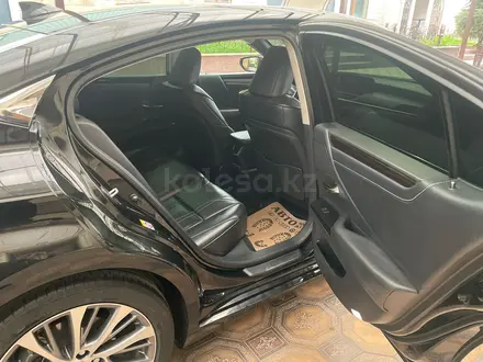 Lexus ES 250 2018 года за 18 800 000 тг. в Шымкент – фото 7