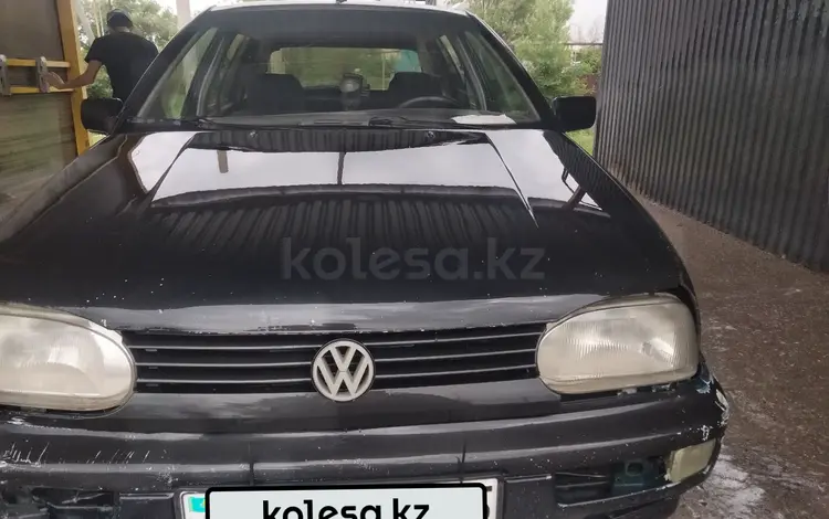 Volkswagen Golf 1993 года за 700 000 тг. в Байтерек