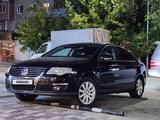 Volkswagen Passat 2006 года за 4 300 000 тг. в Алматы – фото 3