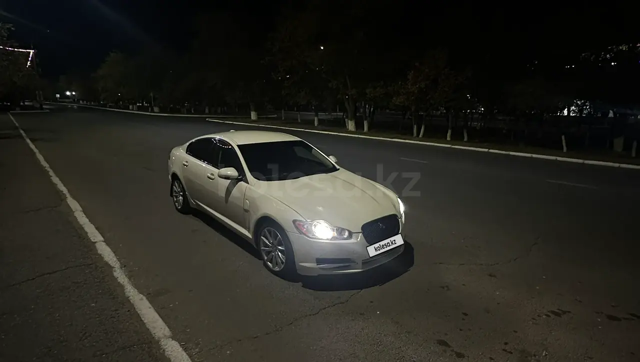 Jaguar XF, 2009