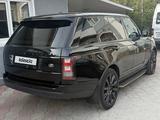 Land Rover Range Rover 2014 года за 21 000 000 тг. в Алматы – фото 4