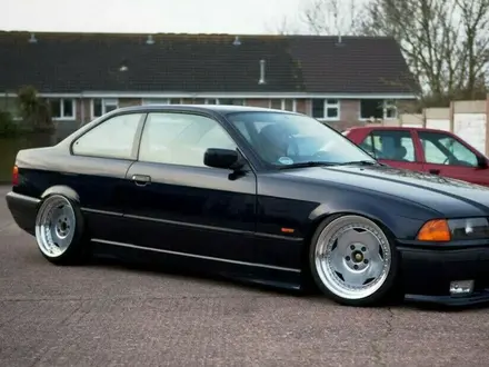 OZ BREYTON R17 BMW за 3 200 000 тг. в Астана – фото 6