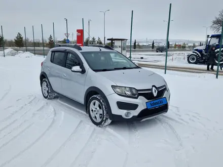 Renault Sandero Stepway 2016 года за 5 090 000 тг. в Талдыкорган – фото 3