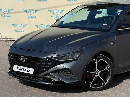 Hyundai Lafesta 2023 года за 11 690 000 тг. в Алматы – фото 2