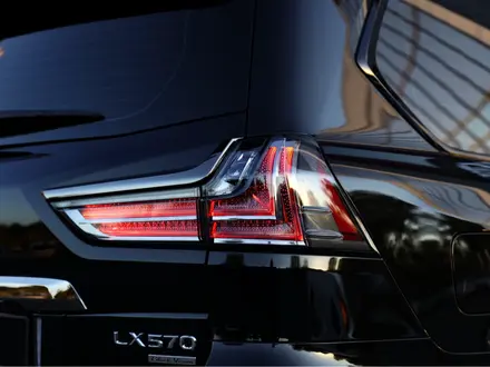 Lexus LX 570 2020 года за 58 200 000 тг. в Алматы – фото 23