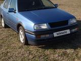 Volkswagen Vento 1994 года за 1 780 000 тг. в Караганда – фото 2