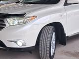 Toyota Highlander 2011 года за 14 500 000 тг. в Алматы – фото 3