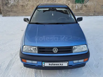 Volkswagen Vento 1996 года за 2 380 000 тг. в Темиртау – фото 16