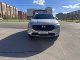Hyundai Santa Fe 2021 года за 14 500 000 тг. в Петропавловск – фото 3