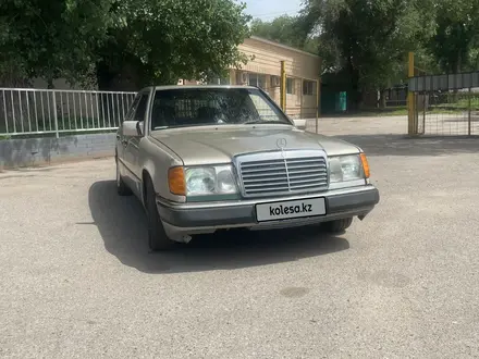 Mercedes-Benz E 230 1991 года за 1 100 000 тг. в Алматы – фото 7