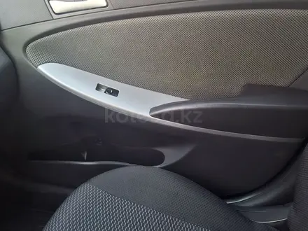 Hyundai Accent 2013 года за 3 100 000 тг. в Караганда – фото 8