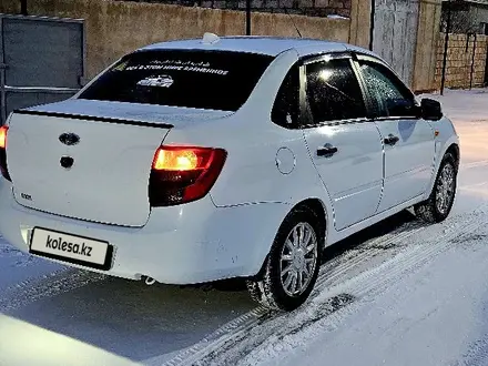 ВАЗ (Lada) Granta 2190 2015 года за 2 750 000 тг. в Актау – фото 17