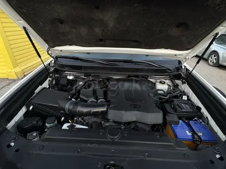 Toyota Land Cruiser Prado 2021 года за 32 000 000 тг. в Актау – фото 13