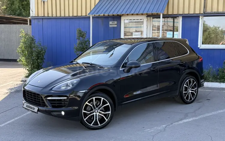 Porsche Cayenne 2014 года за 24 000 000 тг. в Астана