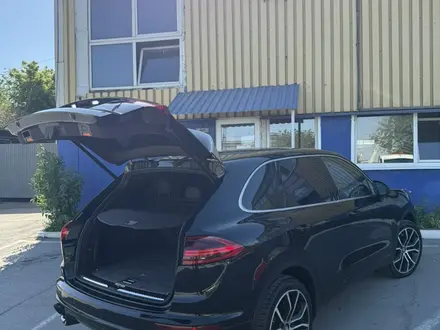 Porsche Cayenne 2014 года за 24 000 000 тг. в Астана – фото 16
