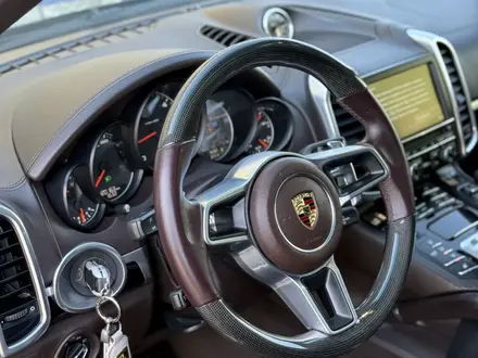 Porsche Cayenne 2014 года за 24 000 000 тг. в Астана – фото 24