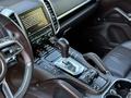 Porsche Cayenne 2014 года за 24 000 000 тг. в Астана – фото 25