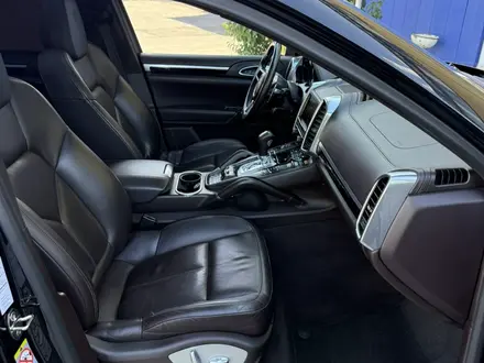 Porsche Cayenne 2014 года за 24 000 000 тг. в Астана – фото 29