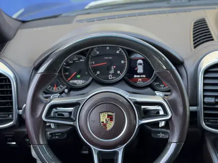 Porsche Cayenne 2014 года за 24 000 000 тг. в Астана – фото 55