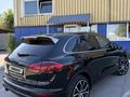 Porsche Cayenne 2014 года за 24 000 000 тг. в Астана – фото 66