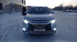 Mitsubishi Outlander 2016 годаүшін9 500 000 тг. в Караганда – фото 2