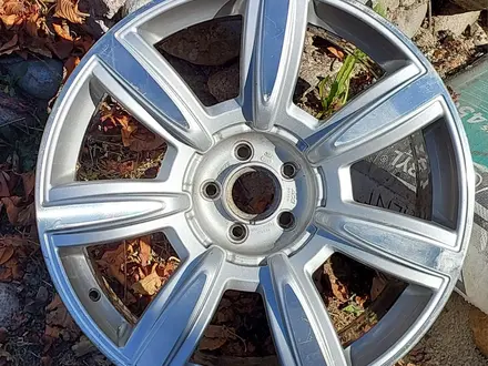 R20 VAG от BENTLEY original за 215 000 тг. в Алматы – фото 8