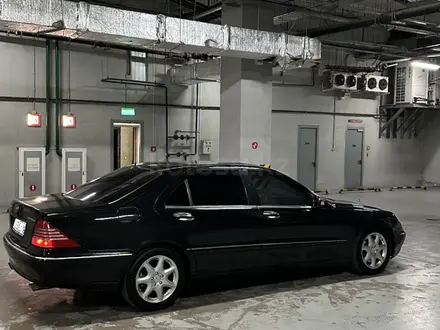 Mercedes-Benz S 500 2003 года за 4 100 000 тг. в Астана – фото 14
