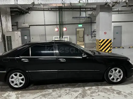 Mercedes-Benz S 500 2003 года за 4 100 000 тг. в Астана – фото 22