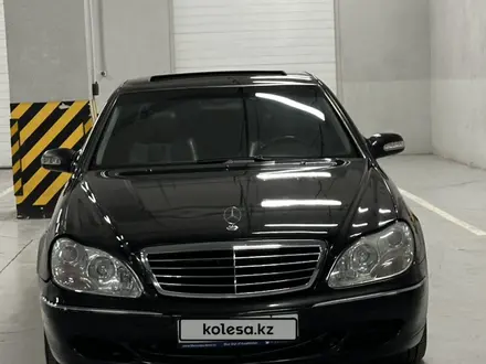 Mercedes-Benz S 500 2003 года за 4 100 000 тг. в Астана – фото 24