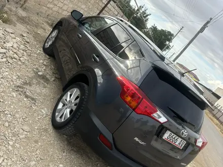 Toyota RAV4 2015 года за 7 600 000 тг. в Актау – фото 2
