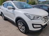 Hyundai Santa Fe 2013 года за 8 800 000 тг. в Астана – фото 2