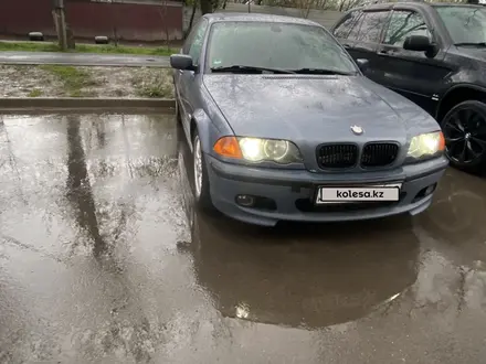 BMW 328 2001 года за 3 300 000 тг. в Алматы – фото 2