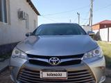 Toyota Camry 2015 года за 7 500 000 тг. в Кульсары – фото 4