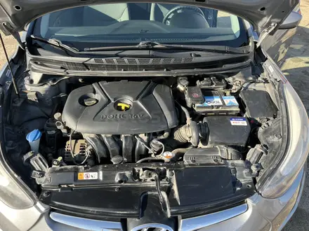 Hyundai Elantra 2014 года за 3 600 000 тг. в Атырау – фото 7