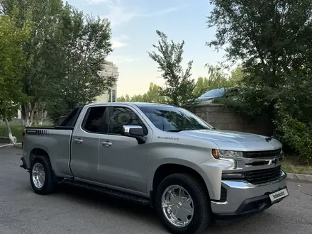 Chevrolet Silverado 2019 годаүшін28 000 000 тг. в Астана – фото 4