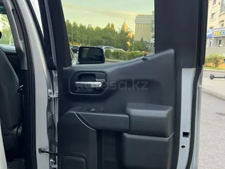Chevrolet Silverado 2019 годаүшін28 000 000 тг. в Астана – фото 34