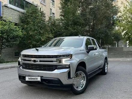Chevrolet Silverado 2019 годаүшін28 000 000 тг. в Астана