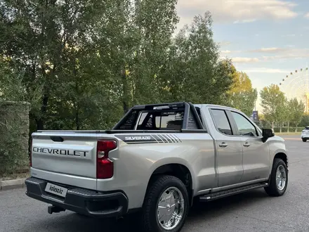 Chevrolet Silverado 2019 годаүшін28 000 000 тг. в Астана – фото 6