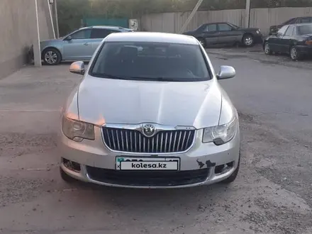 Skoda Superb 2013 года за 3 800 000 тг. в Шымкент