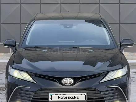 Toyota Camry 2021 года за 16 500 000 тг. в Астана – фото 5